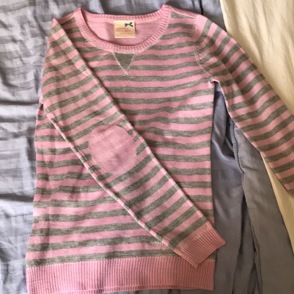 Girls sweater